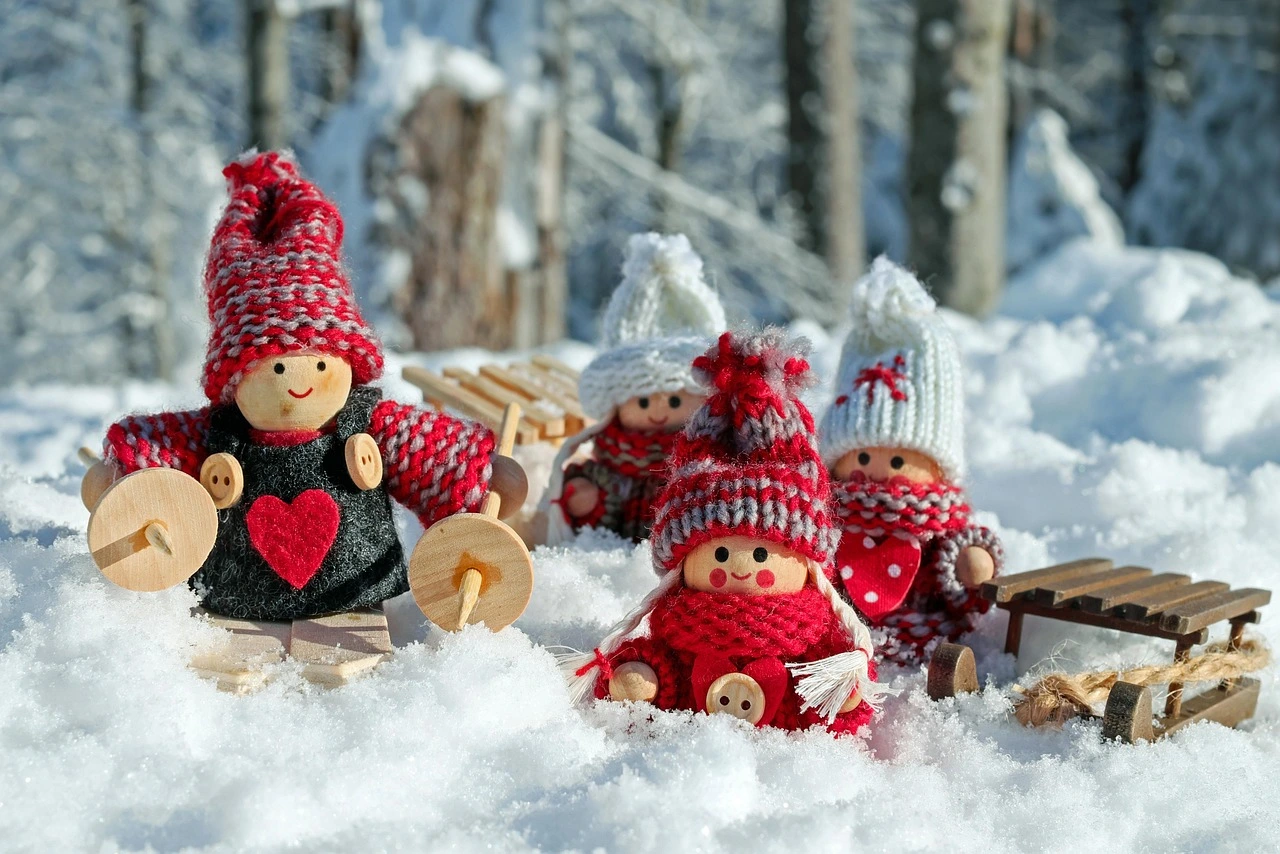 Doll figures, Characters, Wooden figures